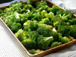 De voordelen en gevaren van broccoli voor het lichaam