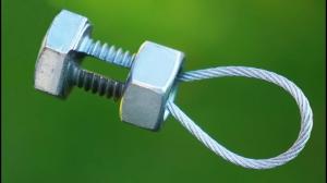Hoe maak je een gescheurde metalen kabel te repareren - onderzoeksmethode
