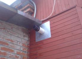 Verwarmen van een woonhuis (ventilatie-inrichting in de ketel)