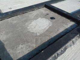 Kelder waterdicht en waterafstotende middelen voor de bescherming van beton en hout