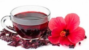 Hibiscus thee: nuttige eigenschappen en contra-indicaties als het brouwen, beoordelingen