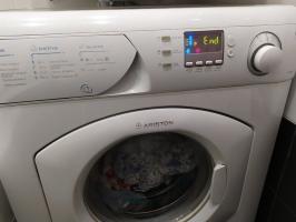 Dekbedovertrek tijdens het wassen "eet" ondergoed: de beste oplossing om het probleem op te lossen