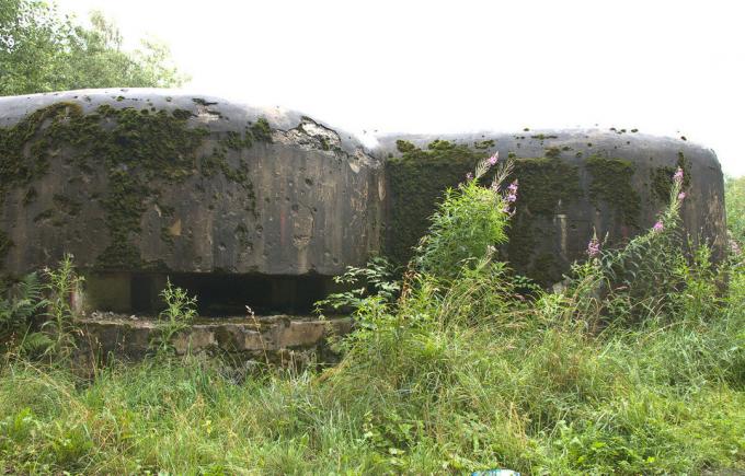 Machine-gun bunker Kaur. Foto van "Yandex Pictures" service.