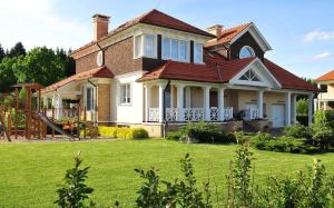 Koop een landhuis: hoe het niet om geld en zenuwen krijgen